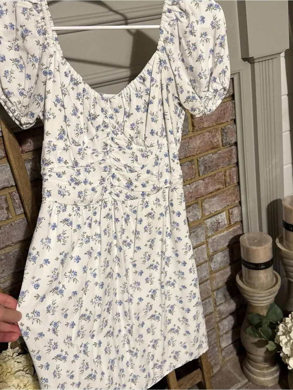 Hollister lightweight line